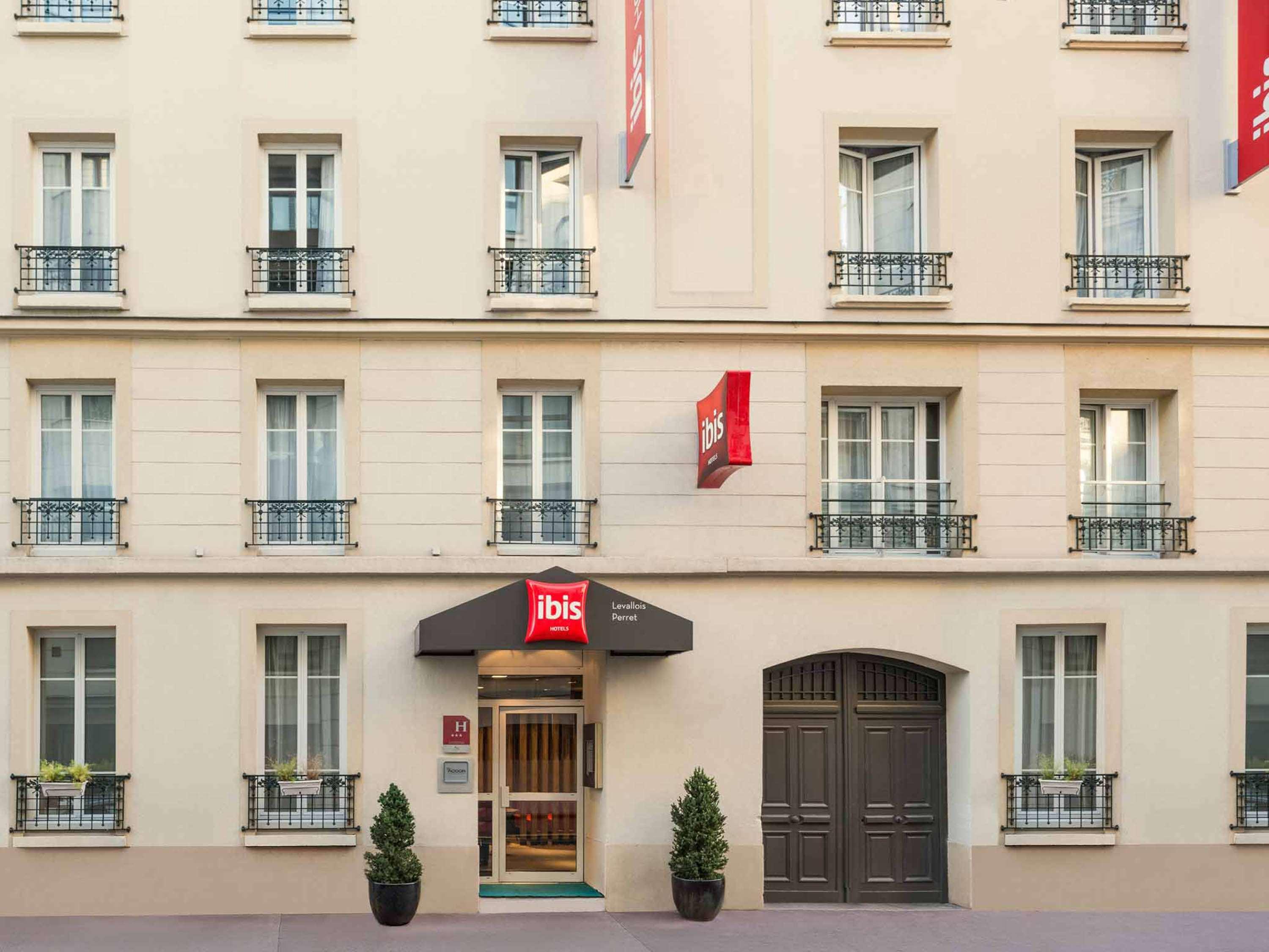 Ibis Levallois Perret المظهر الخارجي الصورة