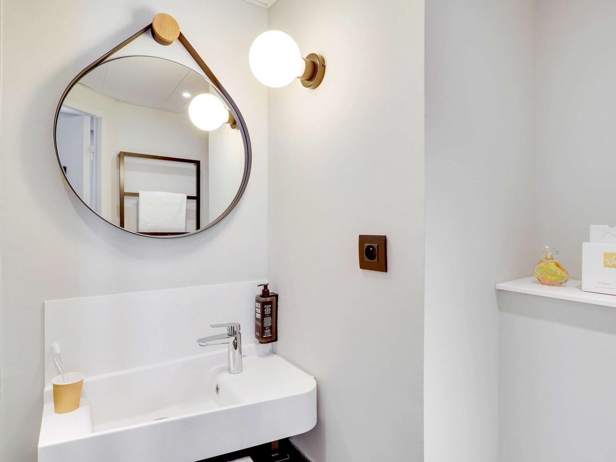 Ibis Levallois Perret المظهر الخارجي الصورة